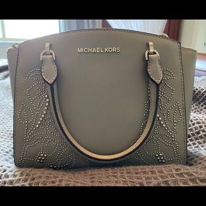 Michael Kors grey purse with silver accents!